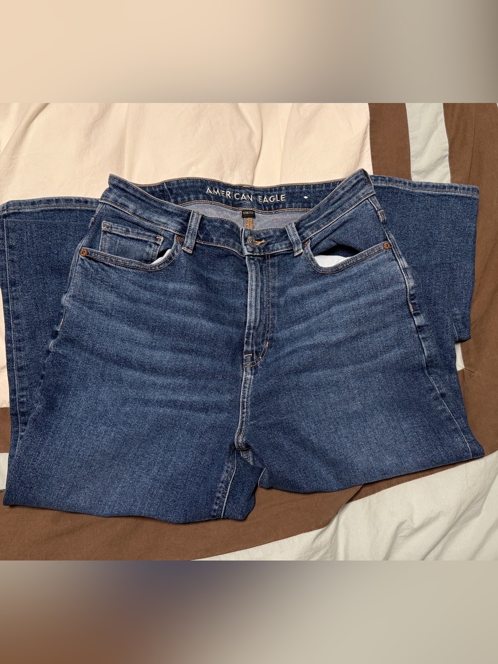 American Eagle Outfitters Women’s Stretch Mom Jeans, size 10R- never worn